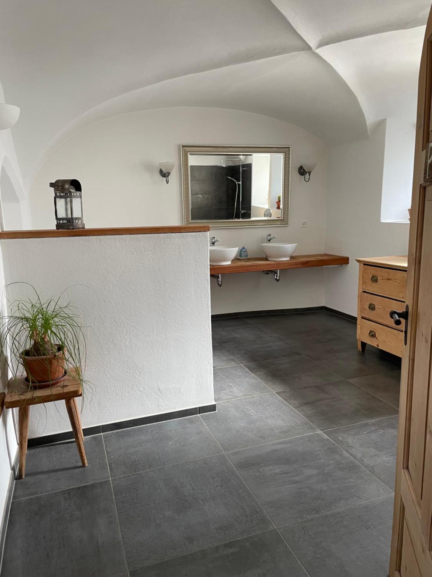 Chasa Jaro Bed & Breakfast Santa Maria Val Muestair Exterior foto